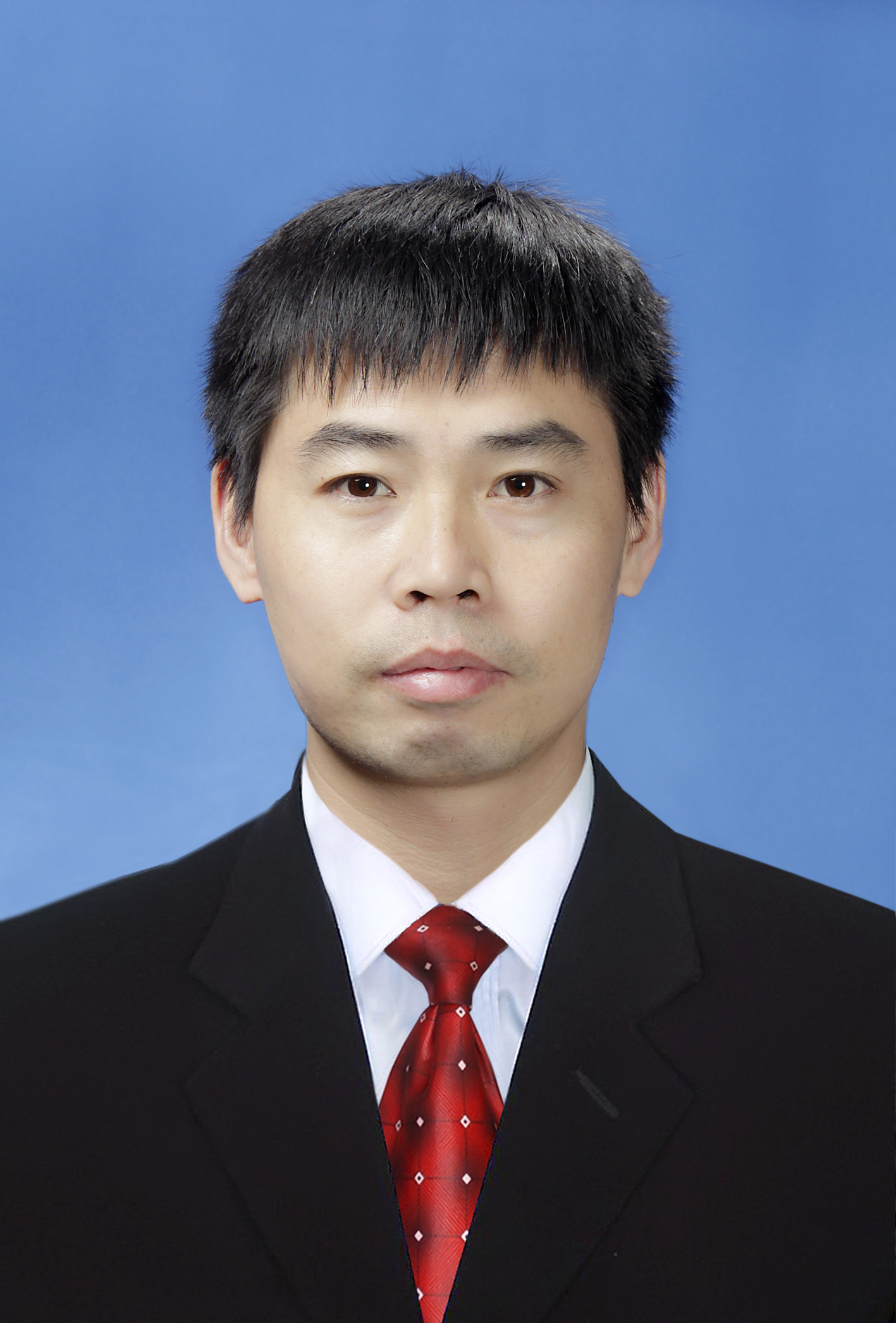 陈立