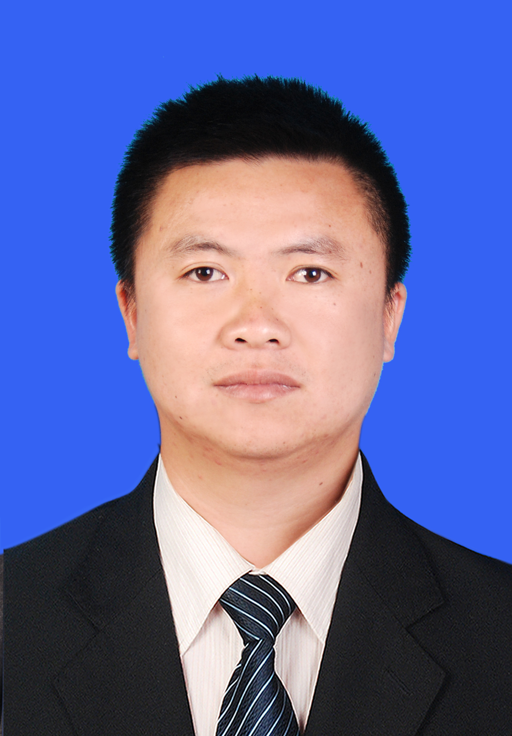 张荣辉